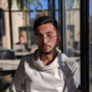 Meet your Posher, Munib